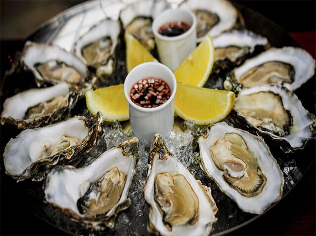 Oysters are extremely healthy seafood for men. 